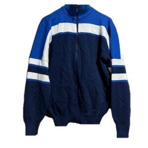 Vintage curling sweater size M by All Canada